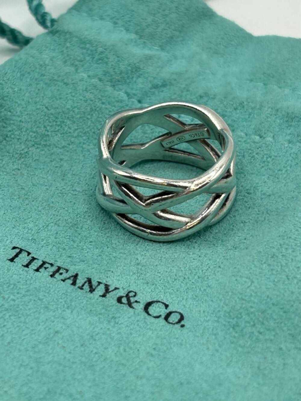 Tiffany and Co Sterling Silver Braided Criss Cross Band Ring Size 7 Celtic Knot - Picture 14 of 16